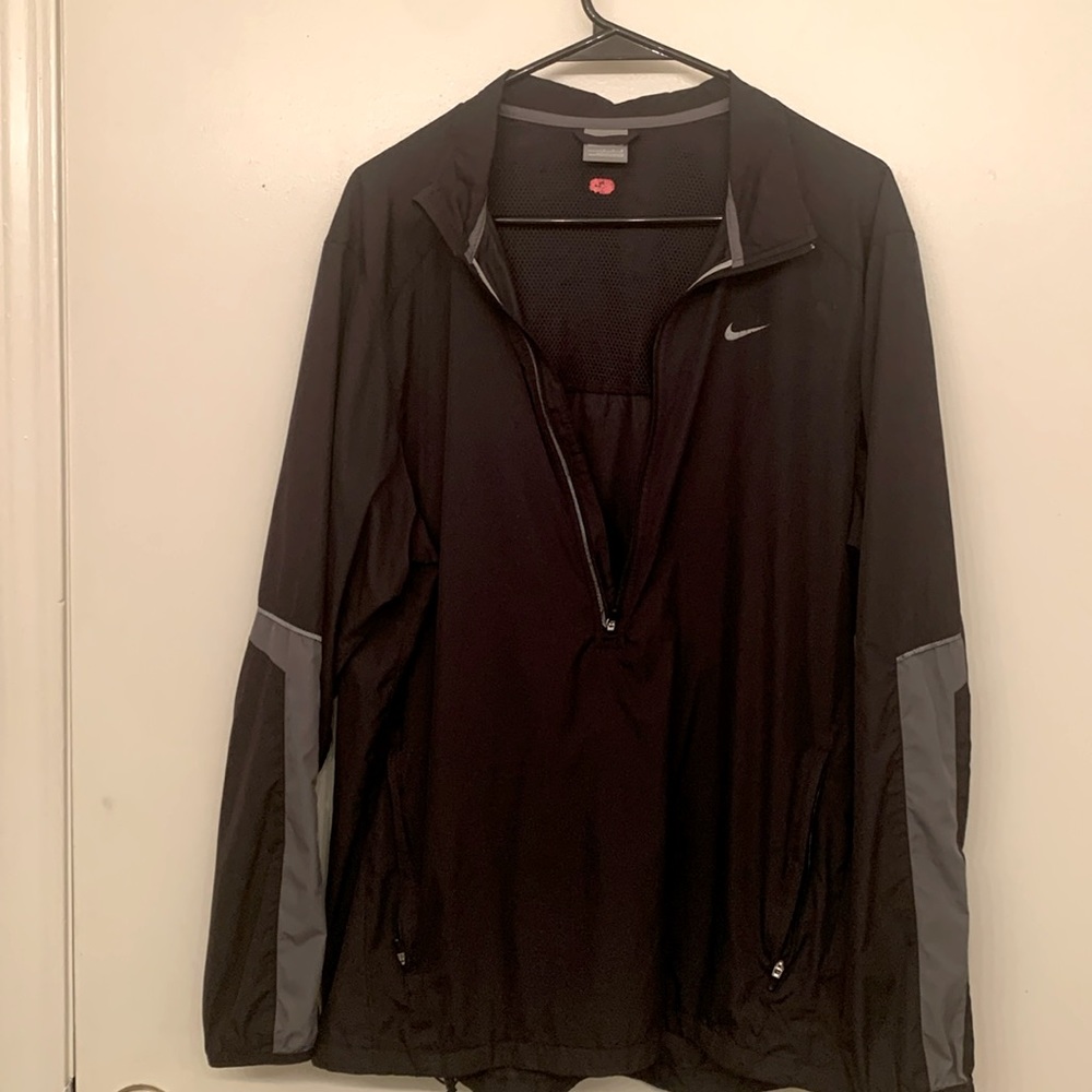 Men’s Nike Half-zip windbreaker jacket